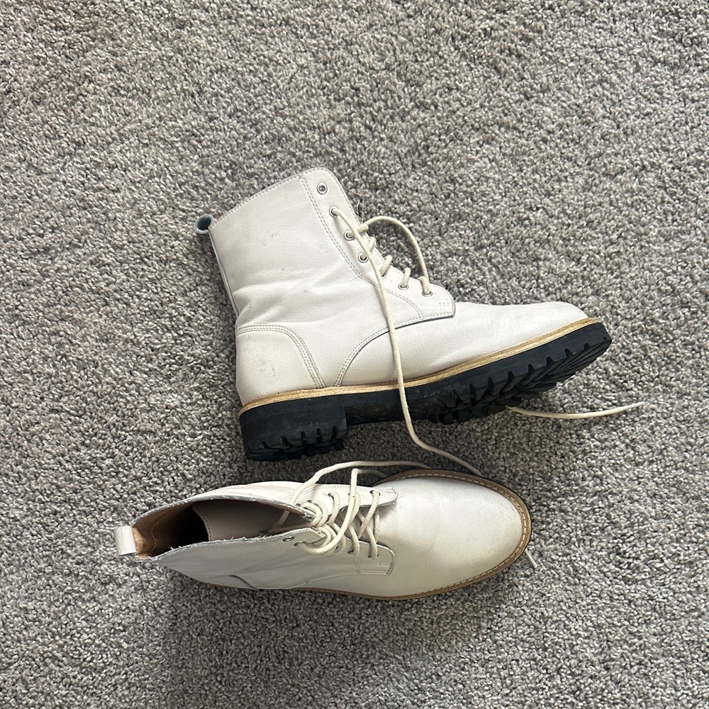 Mi.iM Tillys drew white combat boot